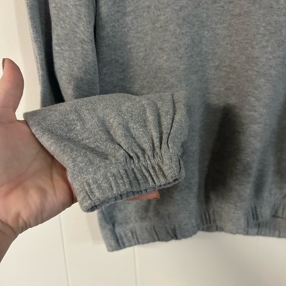 ZARA youth, size 13-14 grey long sleeveve sweater, banded cuffs and hem, graphic - Picture 2 of 7